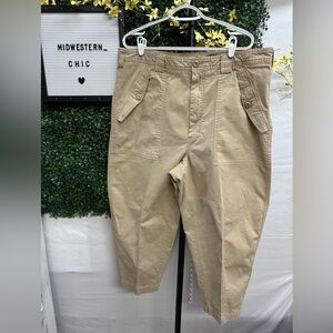 EUC BR | Cargo Capri Pant